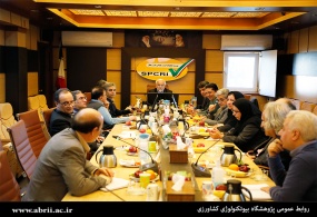 پژوهشگاه بیوتکنولوژی کشاورزی و موسسه تحقیقات ثبت و گواهی بذر و نهال درموضوعات ۱۴ گانه تحقیقاتی با هم همکاری می کنند