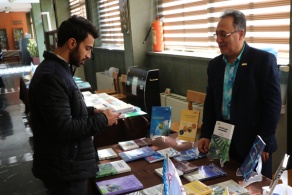 مراسم بزرگداشت چهارمین دوره هفته ملی کتاب کشاورزی و منابع طبیعی در سازمان تحقیقات آموزش و ترویج کشاورزی برگزار شد 