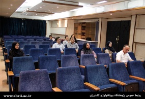 در سخنرانی دو محقق پسادکتری پژوهشگاه تشریح شد:
فیزیولوژی ریشه های مویین و راهبردهای مهندسی متابولیت در گیاهان دارویی
