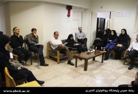 رییس پژوهشگاه بیوتکنولوژی کشاورزی:
جنگ اقتصادی عرصه بروز خلاقیتهاست