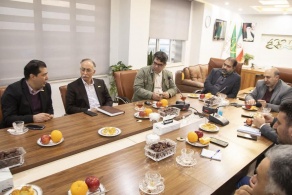 استاندار اصفهان: 
روحیه مجاهدانه و پرقوام محققان نشان از نگاه راهبردی و امیدوار حاکم بر پژوهشگاه دارد
