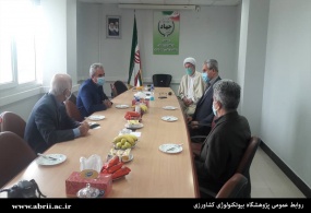 نشست مشترک رییس پژوهشگاه بیوتکنولوژی کشاورزی و رییس مرکز تحقیقات کشاورزی و منابع طبیعی گیلان